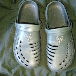 Milwaukee Bucks FOCO Molded Garden Clogs Men Size Large